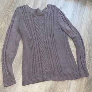 Old Navy Sweater. Size L.